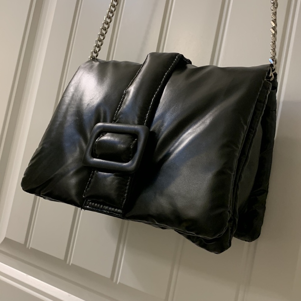 Zara Puffy Black Crossbody